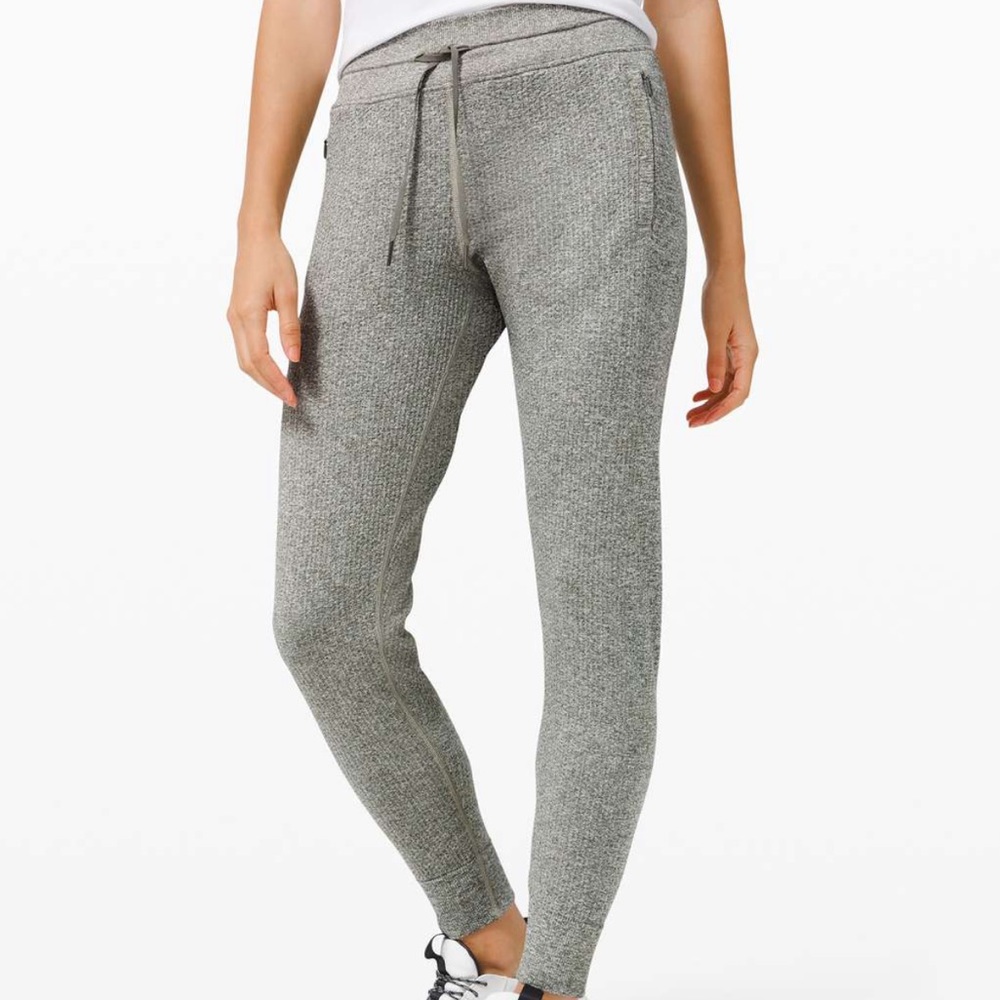 Lululemon Athletica Engineered Warmth Joggers | Size 4 | Gray & Sage - Picture 2 of 13